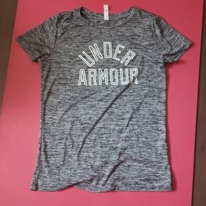 Under Armour Tshirt